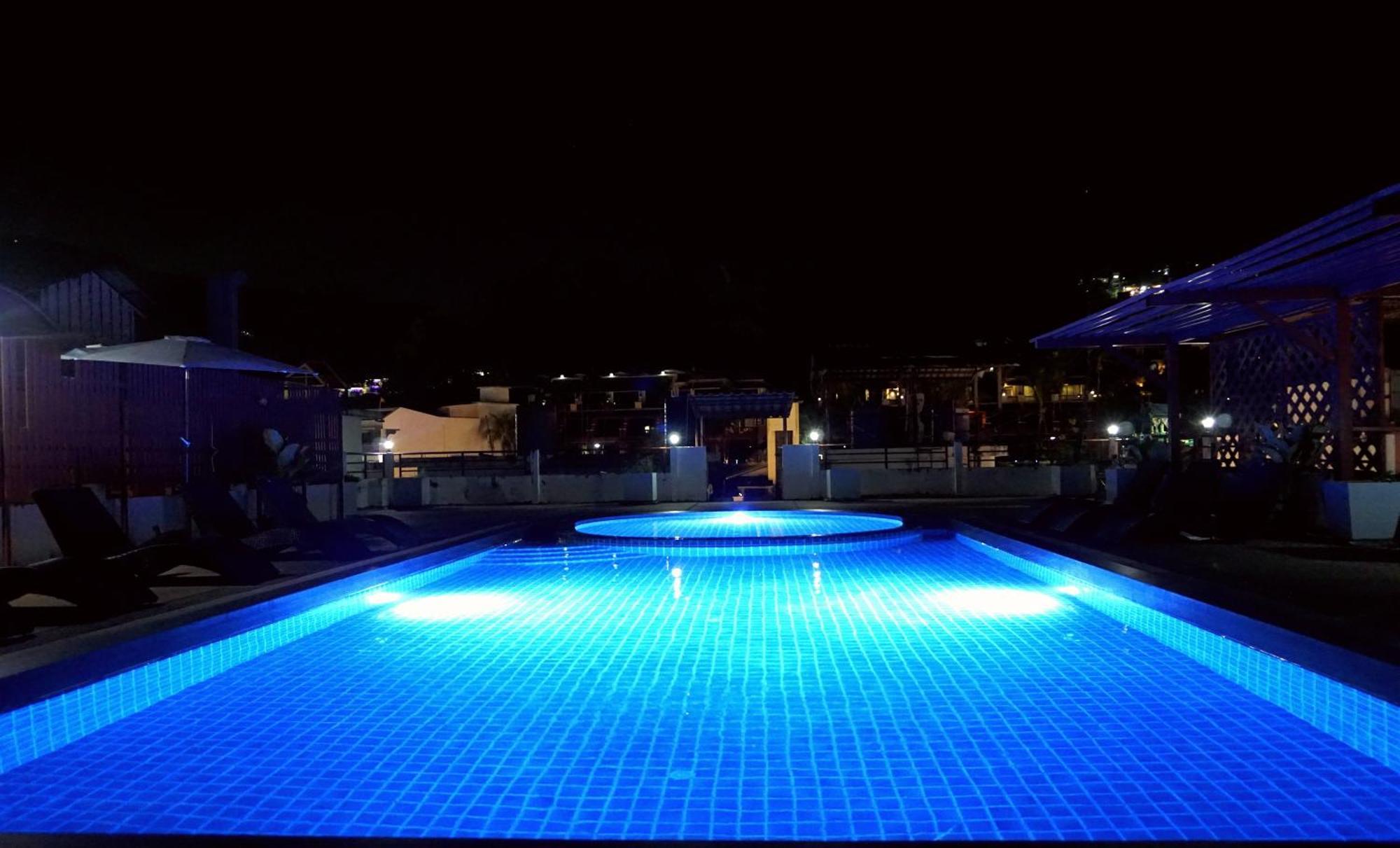 Blue Skyline Hotel Patong Exterior foto